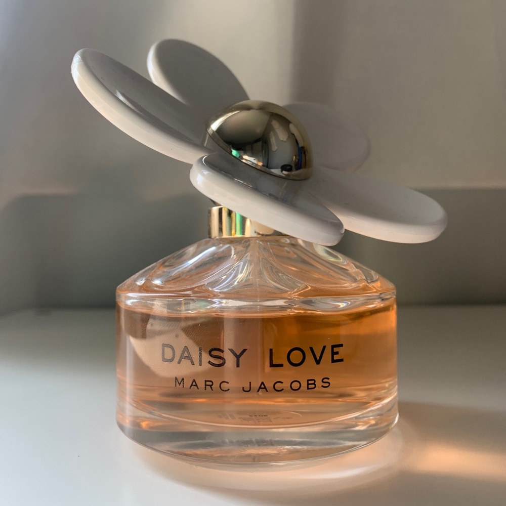 Marc Jacobs Daisy Love